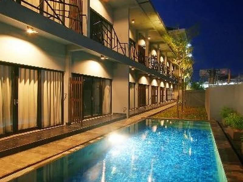 The Grey Boutique Inn Legian  Exterior photo